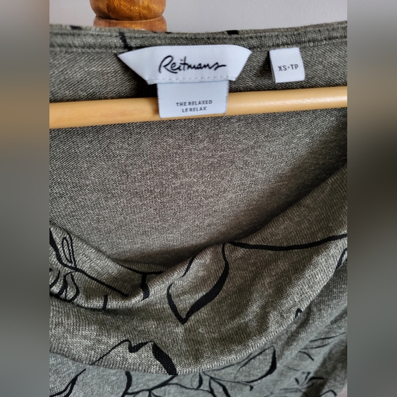 Reitmans | The Relaxed | Women's XS Top - Picture 5 of 10